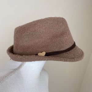 BCBG Generation hat